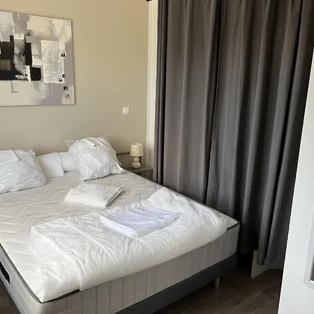 Dalma 7 * Cazaubon